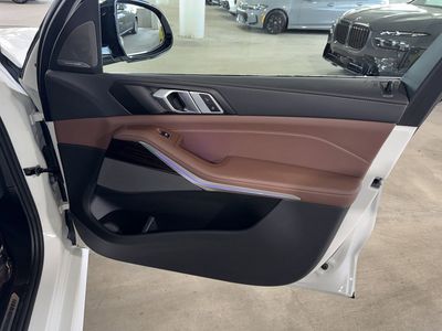 2026 BMW X5 - Photo 9