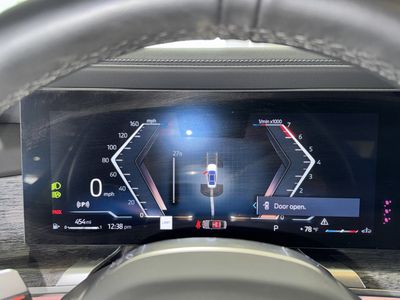 2025 BMW 7 Series - Photo 26