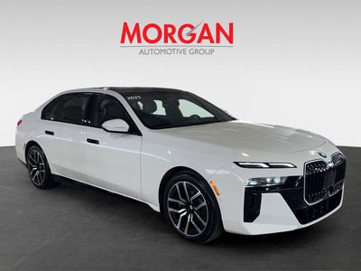 2025 BMW 7 Series - Photo 2