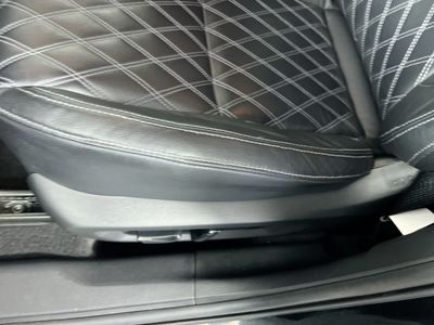 2022 Mitsubishi Outlander - Photo 13