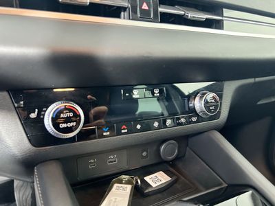 2022 Mitsubishi Outlander - Photo 24