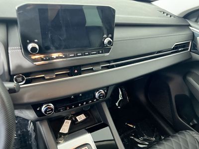 2022 Mitsubishi Outlander - Photo 25