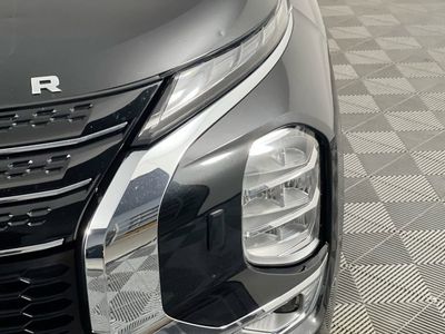 2022 Mitsubishi Outlander - Photo 9