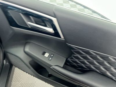 2022 Mitsubishi Outlander - Photo 29