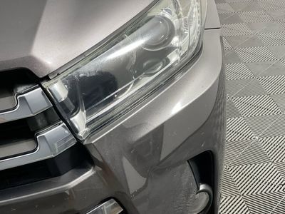 2017 Toyota Highlander - Photo 9