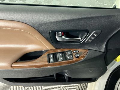 2019 Toyota Sienna - Photo 14