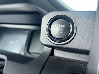2025 Toyota Tacoma 4WD - Photo 21