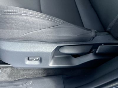 2025 Toyota Tacoma 4WD - Photo 13