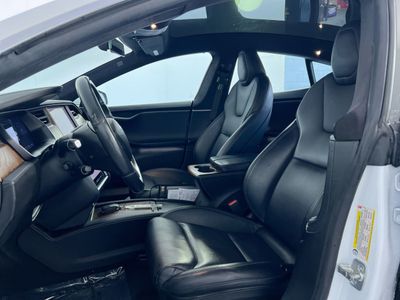 2021 Tesla Model S - Photo 12