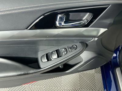 2023 Nissan Maxima - Photo 14