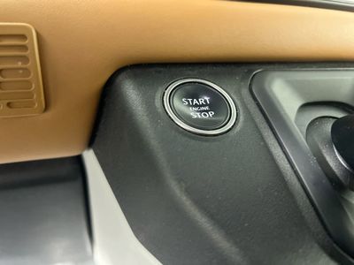 2023 Land Rover Defender - Photo 21
