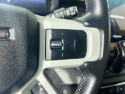2023 Land Rover Defender - Photo 17