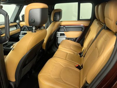 2023 Land Rover Defender - Photo 26