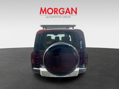 2023 Land Rover Defender - Photo 4