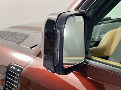 2023 Land Rover Defender - Photo 10