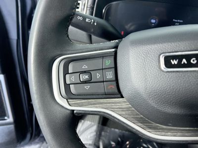 2022 Jeep Wagoneer - Photo 16