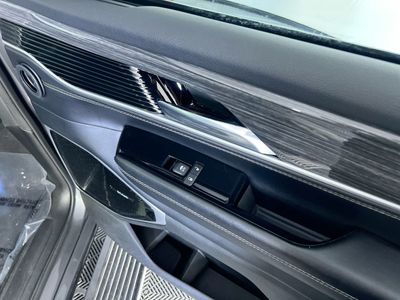 2022 Jeep Wagoneer - Photo 30