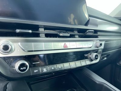 2023 Kia Telluride - Photo 24