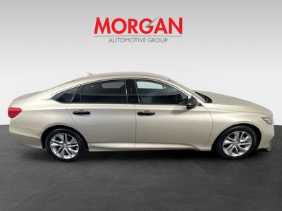 2018 Honda Accord Sedan - Photo 2