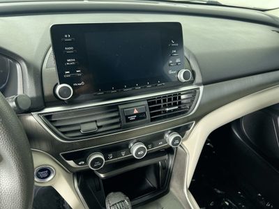 2018 Honda Accord Sedan - Photo 25