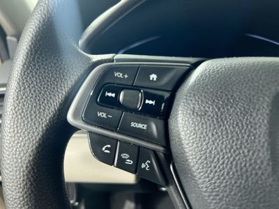 2018 Honda Accord Sedan - Photo 16