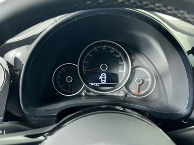 2018 Volkswagen Beetle - Photo 20