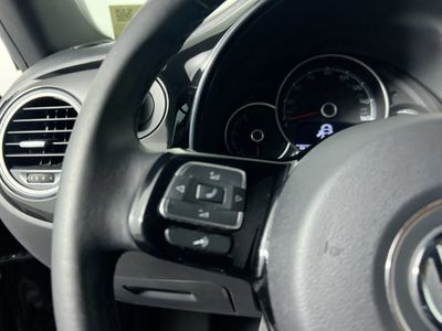 2018 Volkswagen Beetle - Photo 16