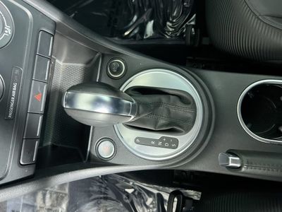 2018 Volkswagen Beetle - Photo 22