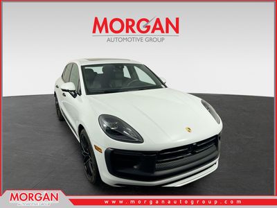 2024 Porsche Macan - Photo 1