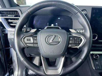 2024 Lexus GX - Photo 15