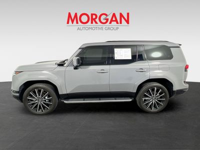 2024 Lexus GX - Photo 6