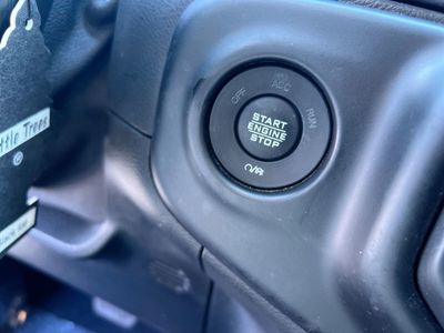 2021 Jeep Gladiator - Photo 21