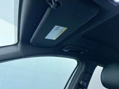 2021 Kia K5 - Photo 19