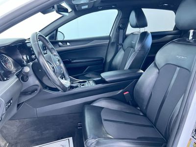 2021 Kia K5 - Photo 12