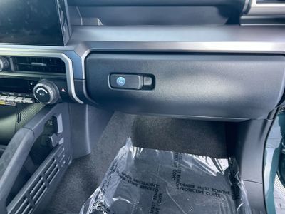 2025 Toyota 4Runner - Photo 31
