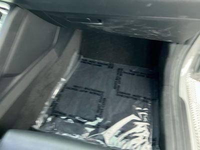 2023 Kia K5 - Photo 32