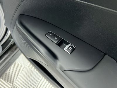2026 Kia K5 — photo 28 view