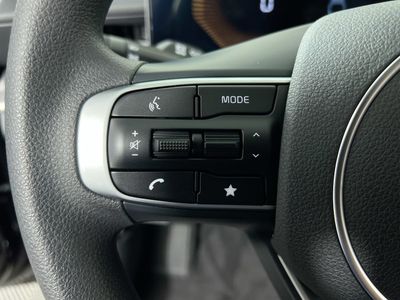 2026 Kia K5 — photo 16 view