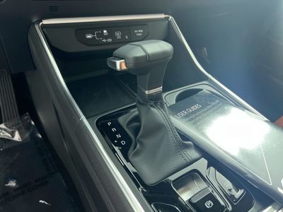 2026 Kia Carnival Hybrid - Photo 24