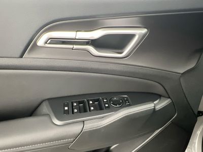 2026 Kia Sportage - Photo 16