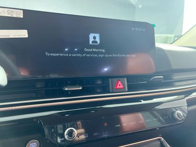 2026 Kia Carnival Hybrid - Photo 27