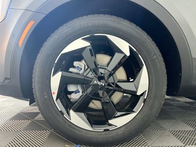 2026 Kia Sorento Hybrid - Photo 13