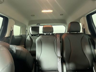 2026 Kia Carnival Hybrid - Photo 33