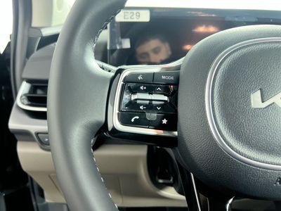 2026 Kia Carnival Hybrid - Photo 18