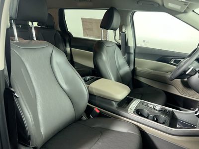 2026 Kia Carnival Hybrid - Photo 31