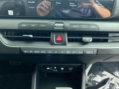 2026 Kia K4 - Photo 24