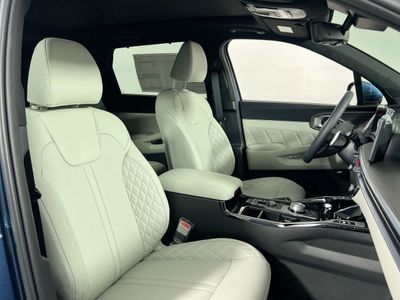 2026 Kia Sorento Hybrid - Photo 32