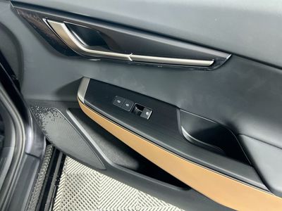 2025 Kia EV6 - Photo 32