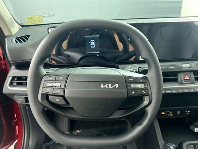 2025 Kia K4 - Photo 17