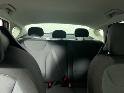 2025 Kia K4 - Photo 33